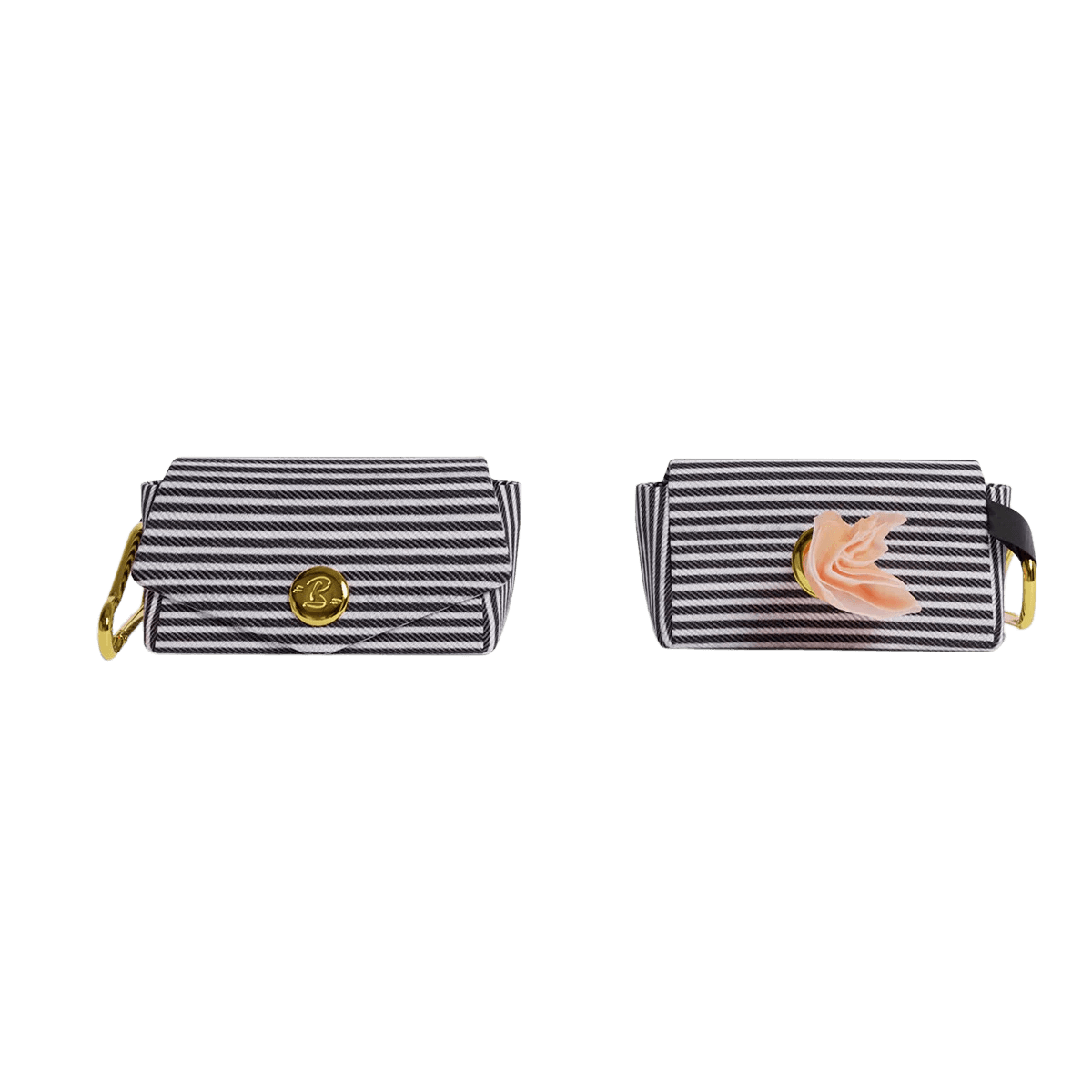 Product image of the French Bandit poop bag holder in navy and white stripes with gold details, shown front and back – elegant and practical. Produktbild des French Bandit Kotbeutelhalters in Marine-Weiß mit goldenen Details, Vorder- und Rückansicht – elegant und funktional. Image produit du distributeur de sacs French Bandit à rayures bleu marine et blanches avec finitions dorées, vues de face et de dos – pratique et raffiné.