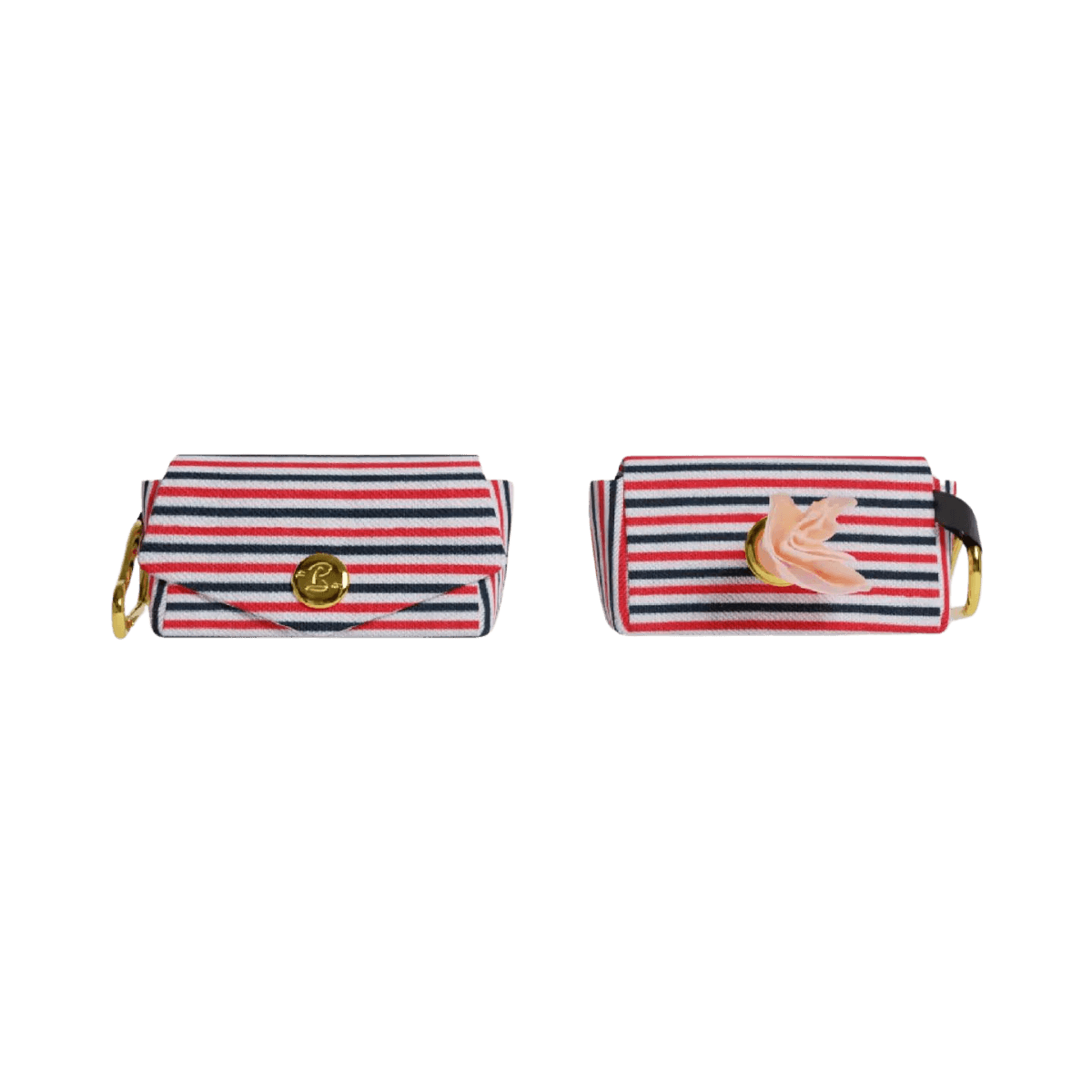Product image of the French Bandit red, white, and blue striped poop bag holder shown from front and back with gold accents – compact and chic. Produktbild des French Bandit Kotbeutelhalters in Rot-Weiß-Blau, Vorder- und Rückansicht mit goldenen Details – kompakt und stilvoll. Image produit du distributeur de sacs French Bandit à rayures rouges, blanches et bleues, vues de face et de dos avec finitions dorées – élégant et compact.